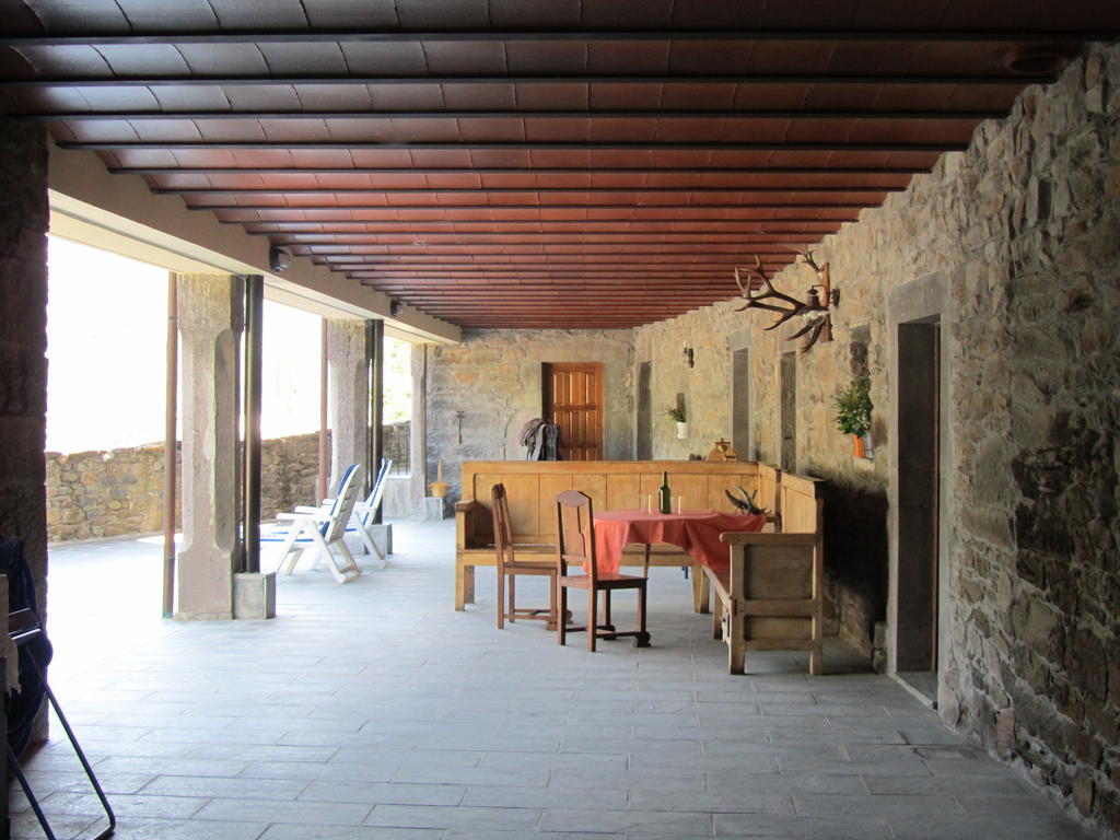 Apartamentos Rurales Casa Baltasar Monasterio De Hermo ภายนอก รูปภาพ